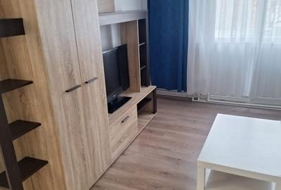 Apartament cu 2 camere - zona Podu Ros - Bld. Primaverii - 9