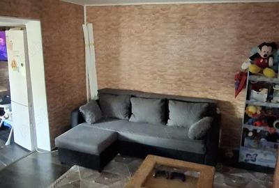 Casă cu Teren 200 Mp în Central - 1