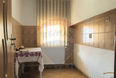 Apartament spa?ios intr-o cladire istorica, zona cent... - 9