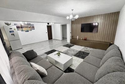 Apartament cu 4 camere decomandat în 1 Mai - 9