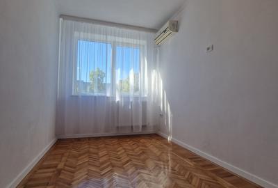 Tomis II (Spitalul Județean)- 3 camere, etaj 3, renovat, gaze, parcare, liber Tomis II (Spitalul Județean)- 3 camere, etaj 3, renovat, gaze, parcare, liber - 13