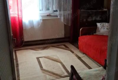 Apartament 3 camere decomandat - 2