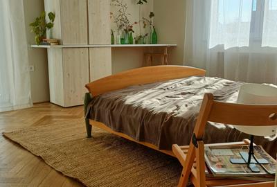 Apartament cu 2 camere decomandat, mobilat în Gruia - 5
