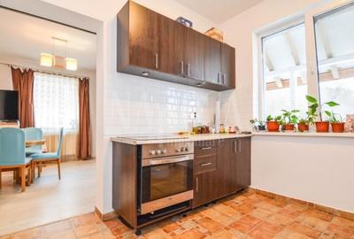 Casa 6 camere de vanzare in Floresti - 2