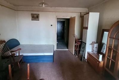 Garsonieră decomandată în Crișan - 2