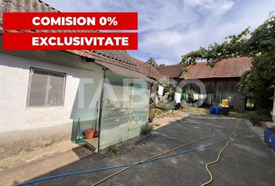 Casa de vanzare 4 camere 2 bai 1162 mp de curte si gradina in Toderita - 1