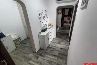 Apartament cu 3 camere decomandat în Mioriței - 8
