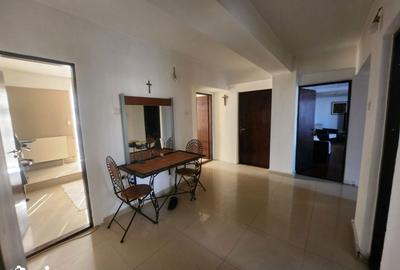 Apartament cu 4 camere în Central - 8