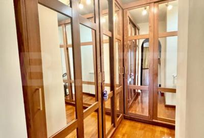 Casă cu 7 camere cu Teren 868 Mp în Soarelui - 8