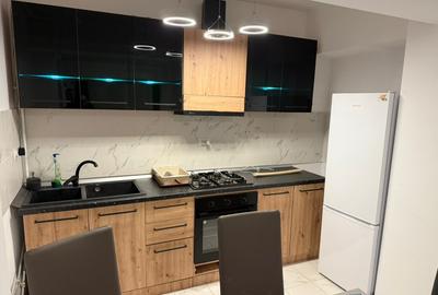 Inchiriez apartament - 4