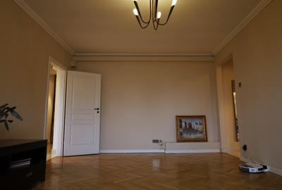 Apartament cu 3 camere semidecomandat, mobilat în Universitate - 16