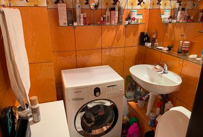 Apartament cu 3 camere decomandat, mobilat în 13 Septembrie - 10