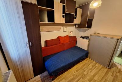 200 euro!!!Garsoniera Et 2 Zona Complexul Studentesc - 2