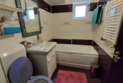 Apartament cu 3 camere decomandat în Berceni - 8