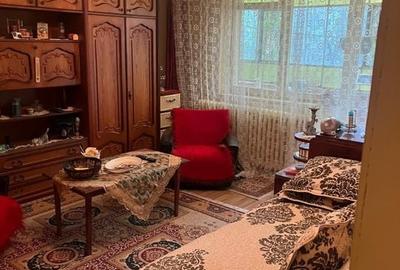 Apartament 3 camere, decomandat, parter, zonă liniștită, Covasna! - 1