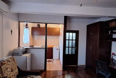 Garsoniera, Str Corneliu Coposu, Rogerius - 4