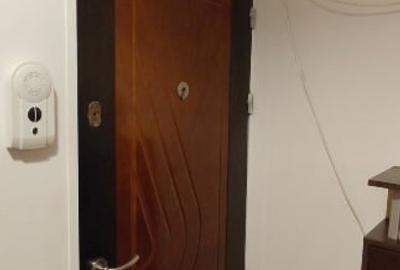 Casa de cultura,garsonieră de închiriat,termen lung.Pret 250euro - 9