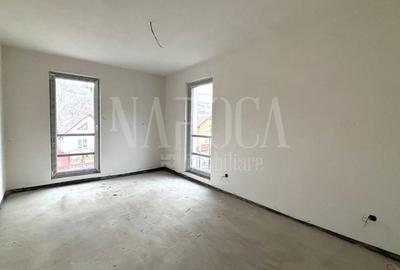 Casă individuală cu 5 camere cu Canalizare în Tăuți - 2