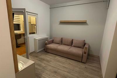 Apartament cu 2 camere semidecomandat în Central - 1