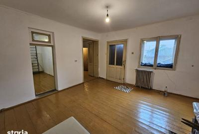 Casă cu 4 camere cu Teren 999 Mp în Crângului - 14
