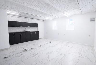 Birou, de 91 mp, în Central - 5