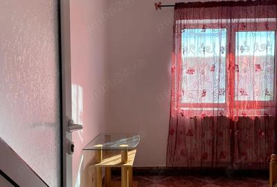 Inchiriez apartament 3 camere - 4