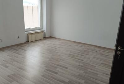 Spatiu birou zona B-dul Republicii - 5