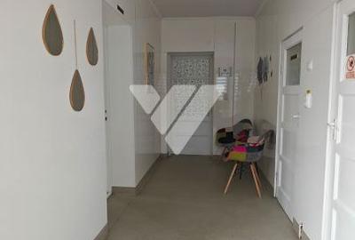 Spațiu comercial, de 50 mp, în Hipodrom 2 - 7