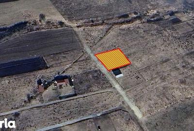 Teren de 900 mp, în Central