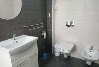 Casă cu 4 camere în Central - 8