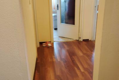 Apartament cu 3 camere decomandat în Central - 2