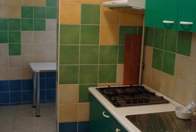 Casă cu 5 camere cu Canalizare în Ultracentral - 6