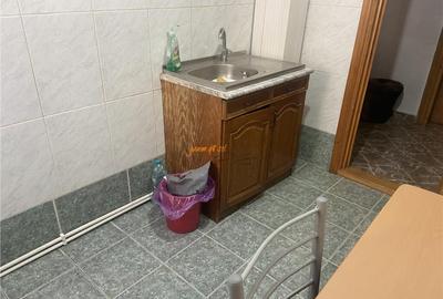 Apartament 3 camere , zona ultracentrala-Primaria Focsani ,e - 3