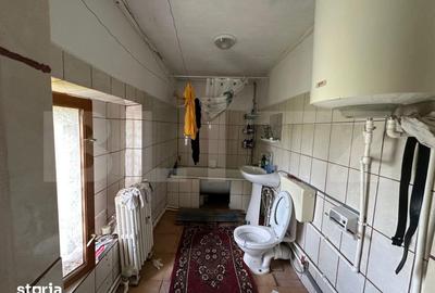 Casă cu 3 camere cu Canalizare în Bucium - 5