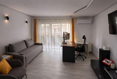 Apartament cu 2 camere semidecomandat, mobilat în Florești
