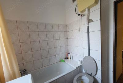 Apartament cu 3 camere semidecomandat în Baia Sprie - 4