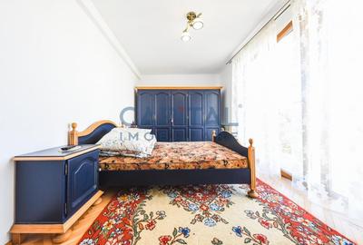 Apartament cu 3 camere semidecomandat în Andrei Mureșanu