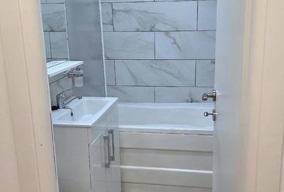 Apartament cu 2 camere decomandat în Horia - 15
