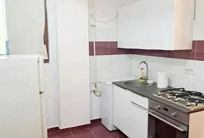 Garsonieră decomandată în Central - 4