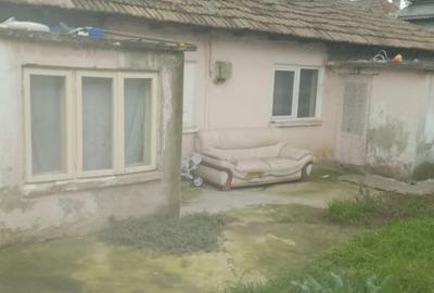 Casa de vânzare Constanta Palas suprafatǎ 190mp - 1