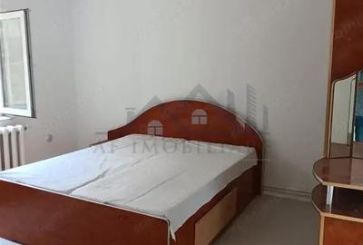 Copou-Sararie, casa caramida (anul-2000) su=100mp. teren 500mp - 1