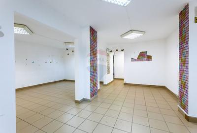 Spatiu comercial de 65mp de inchiriat in zona Podgoria - 3