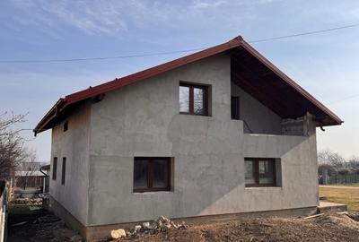 Casă cu 4 camere în Central - 7