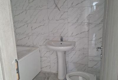 Apartament cu 3 camere în Roșu - 2