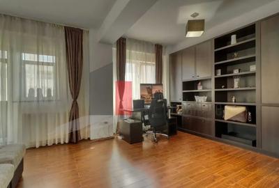 Apartament cu 3 camere semidecomandat în Roșu - 4
