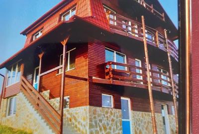 Casă cu Teren 2000 Mp în Paltin - 1
