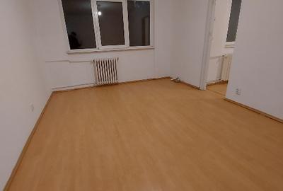 Apartament cu 2 camere semidecomandat în Valenta - 2
