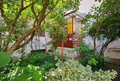 Casa 3 camere, intr-un imobil cu 2 apartamente, zona Parcului Central - 10