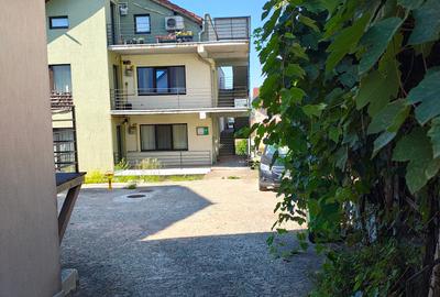 De vânzare – Apartament 1 cameră- str. Pajiștei, Zorilor - 12