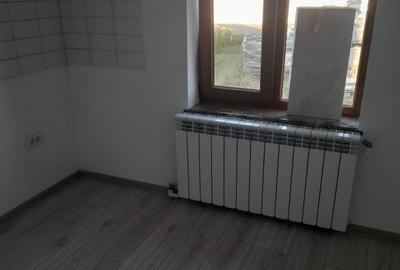 Casă cu 3 camere în Central - 2